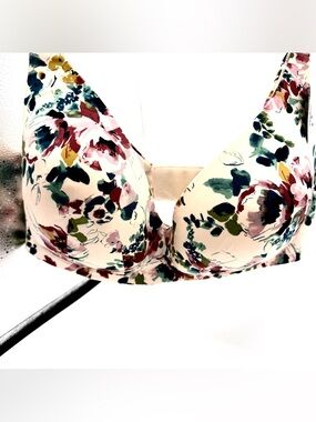 torrid Cream Floral Plunge Bra with Pink & Green  Accents.